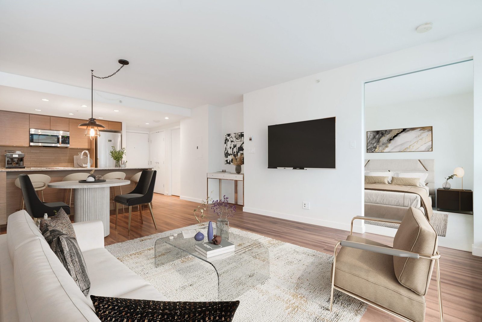 Central Lonsdale Bright 1-Bed | 135 E 17th Street, North Vancouver